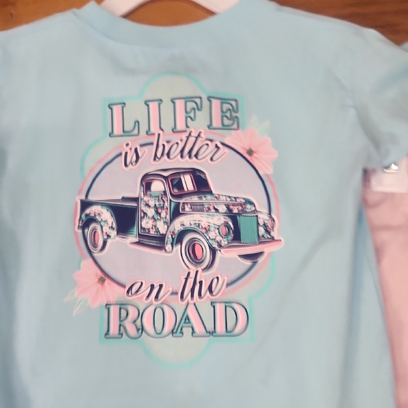 Nike Light Blue Tee and Soft Pink Shorts Set - Picture 4 of 4